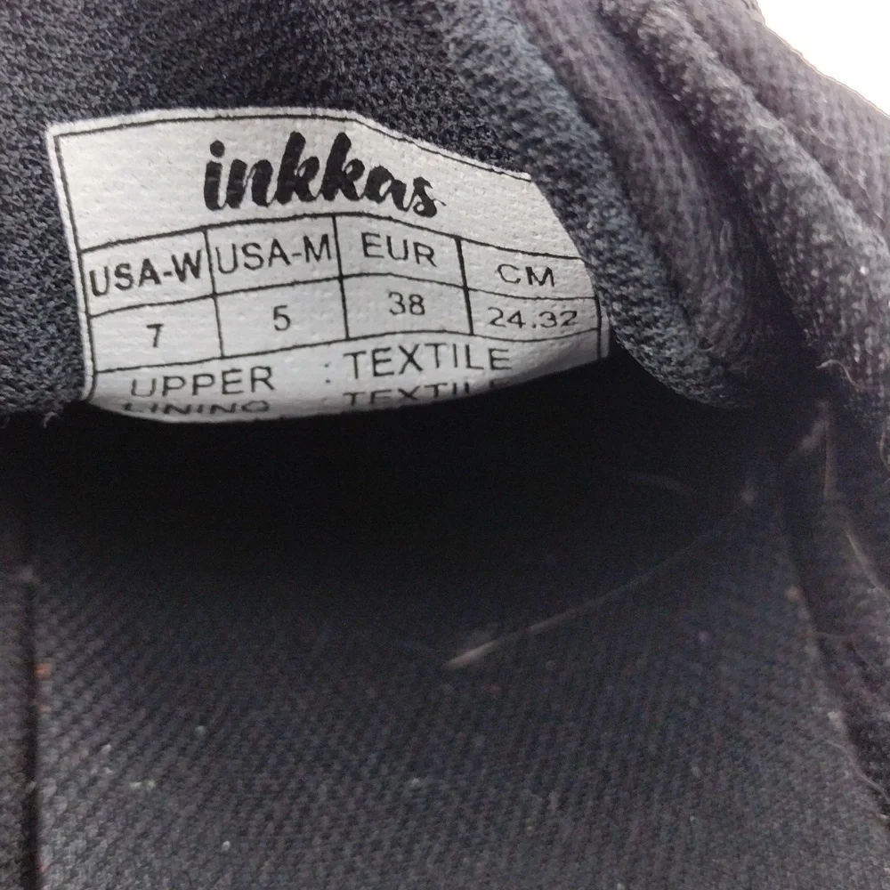 Inkkas FlexAires Black Gold Puppy  DesignCanvas Round Toe Lace Up Sneaker Shoe